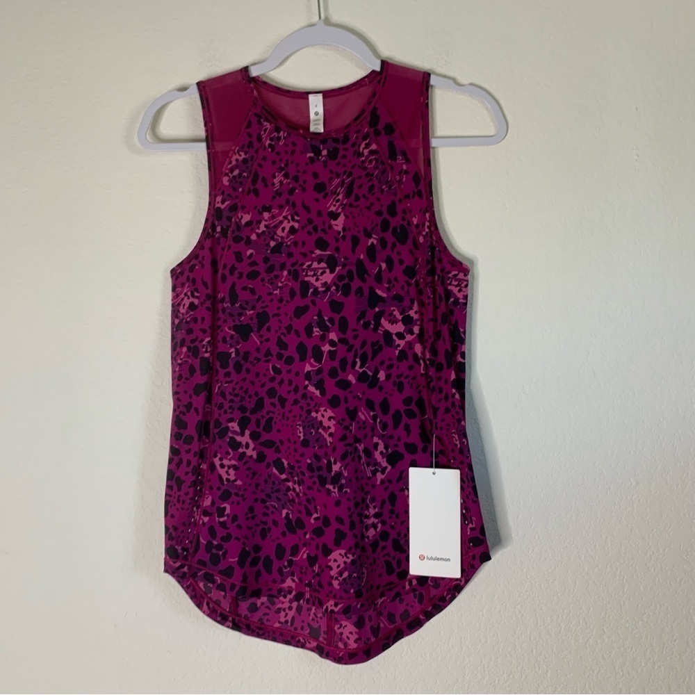 Lululemon womens sculpt tank purple animal printed athletic sleeveless top 4 NEW
